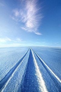 horizons the-wild-blue-yonder-phil-koch
